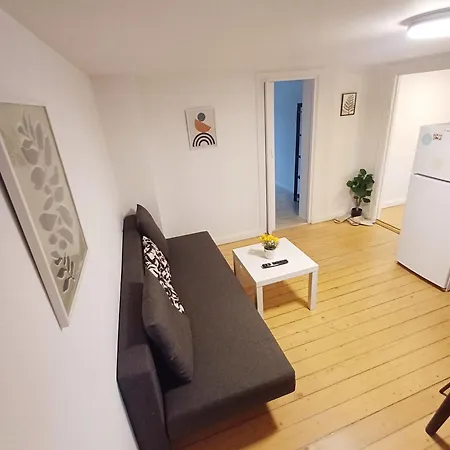 Apartment In Close To Hospital Aalborg